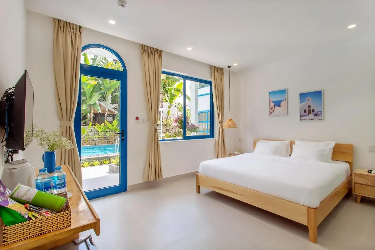 Santorin Hoian Villa Hoi An